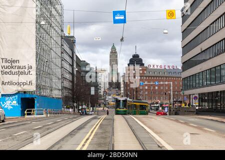 Blick entlang Siltasaarenkatu in Helsinki, Finnland Stockfoto