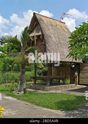 dh Balinese House Verbindung BALI INDONESIEN traditionelle Gebäude Architektur im Freien Schlafzimmer balinesische Gartenhaus Villa im Freien Stockfoto