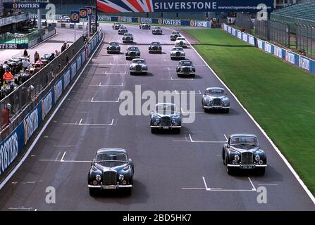 Bentley Continental zum 50-jährigen Jubiläum in Silverstone 2001 Stockfoto