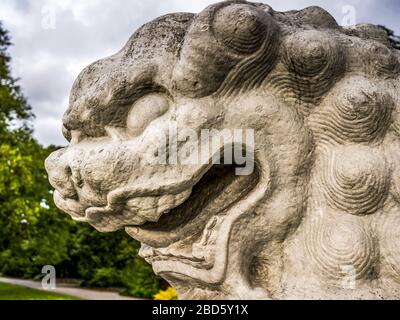 Chinesischer Guardian Lion in Kew Gardens Stockfoto