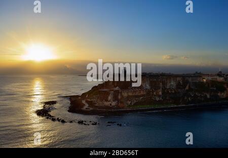 Sonnenaufgang in San Juan Stockfoto