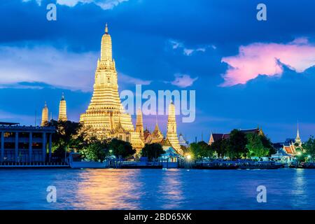 wat arun Sonnenuntergang, bangkok, thailand Stockfoto