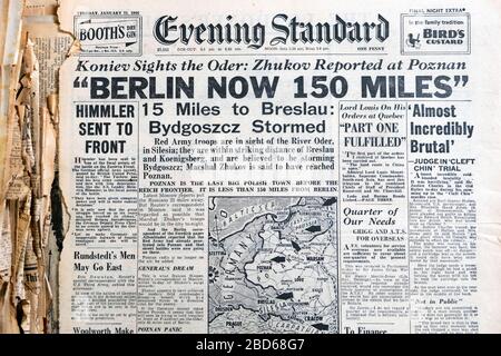 "Berlin jetzt 150 Meilen" 23. Januar 1945 Abend Standard WWII britische Zeitung Headline in London England Großbritannien Großbritannien Stockfoto