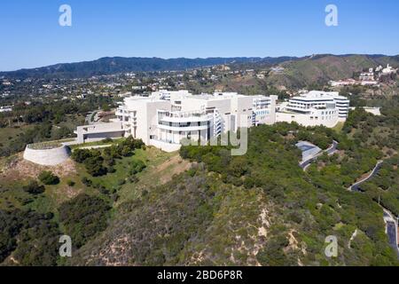 Luftaufnahmen über dem Getty Center-Museum Los Angeles, Kalifornien Stockfoto