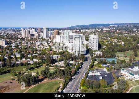 Luftaufnahme der Korridore von Wilshire in Westwood, im Westen von Los Angeles, Kalifornien Stockfoto