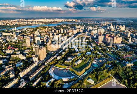 Luftaufnahme von Pechersk, einem zentralen Viertel von Kiew, Ukraine Stockfoto