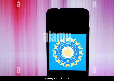 Indien. April 2020. In dieser Abbildung wird ein BCCI-Logo (Board of Control for Cricket in India) auf einem Smartphone angezeigt. Credit: Avishek das/SOPA images/ZUMA wire/Alamy Live News Stockfoto