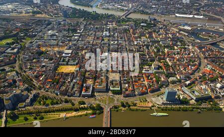 , Mannheimer Innenstadt am Neckar und Rhein, 24.07.2014, Luftbild, Deutschland, Baden-Württemberg, Mannheim Stockfoto