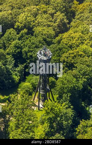 , Schlossbergturm am Schlossberg in Freiburg im Breisgau, 15.07.2014, Luftaufnahme, Deutschland, Baden-Württemberg, Freiburg im Breisgau Stockfoto