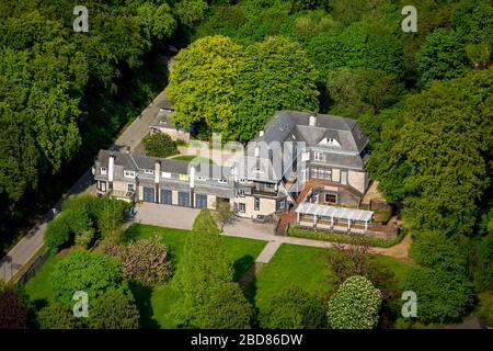 , Hohenhof- Jugendstilvilla des Osthaus Museums in der Stirnbandstraße in Hagen, 09.05.2016, Luftaufnahme, Deutschland, Nordrhein-Westfalen, Ruhrgebiet, Hagen Stockfoto