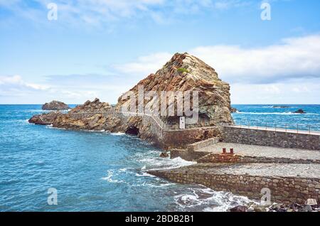 Landschaft von Roque de Las Bodegas im ländlichen Park Anaga, auf Teneras, Spanien. Stockfoto