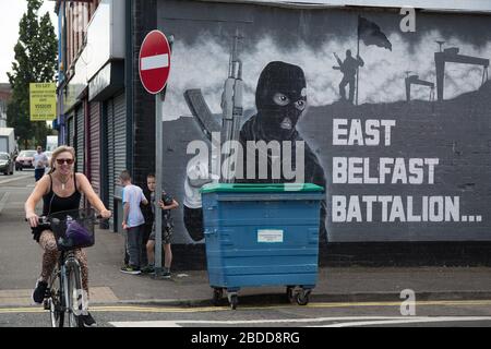 15.07.2019, Belfast, Nordirland, Großbritannien - militante, politische Wandgemälde, protestantisches East Belfast. 00A190715D016CAROEX.JPG [MODELLVERSION: NEIN, Stockfoto