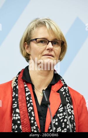 11.02.2020, Berlin, Berlin, Deutschland - Anja Karliczek, Bundesministerin für Bildung und Forschung. 00R200211D071CAROEX.JPG [MODELLVERSION: NEIN, EIGENSCHAFT Stockfoto