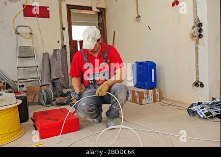 20.02.2013, Bottrop, Nordrhein-Westfalen, Deutschland - energetische Sanierung eines Einfamilienhauses mit dem Ziel, das gesamte Haus in A zu modernisieren Stockfoto