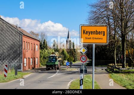 12.03.2020, Erkelenz, Nordrhein-Westfalen, Deutschland - Rheinisches Braunbaugebiet, das Dorf Keyenberg soll der RWE Garzweiler aufmachen Stockfoto