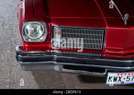 1975 Oldsmobile Cutlass 'Salon' klassische amerikanische Limousine/Coupé Stockfoto