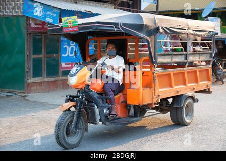 Der Alltag im Dorf Nyaungshwe, Inle Lake, Bundesstaat Shan, Myanmar, Asien Stockfoto