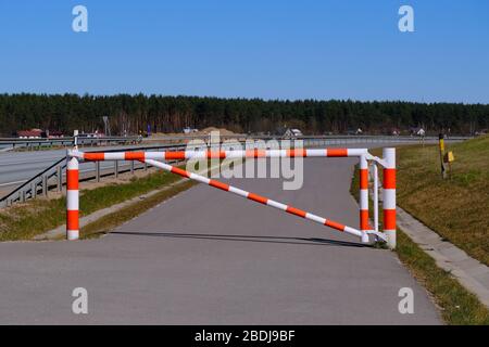 Schranke, Straßensperre, geschlossene Straße Stockfoto