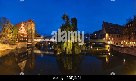 Die Stadt Nürnberg befindet sich am Fluss Pegnitz. Nürnberg, Franken, Bayern, Deutschland. Stockfoto