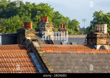 Straßenszenen aus dem London Borough of Hackney. Hackney ist ein großer Stadtteil im Osten Londons und wurde auch als Hackney Proper bezeichnet. Stockfoto