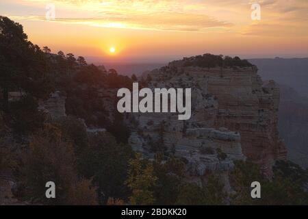 Landcape Fotos von Sonnenaufgang am Cape Royal, Nordrand des Grand Canyon National Park Stockfoto