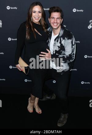 West Hollywood, Vereinigte Staaten. April 2020. (AKTE) Andy Grammer und Frau Aijia Lise Grammer Willkommen Tochter Israel Blue Grammer. Andy Grammer und Aijia Lise Grammer begrüßen ihr zweites Kind. WEST HOLLYWOOD, LOS ANGELES, KALIFORNIEN, USA - 23. JANUAR: Aijia Lise Grammer und Ehemann/Sänger Andy Grammer treffen auf der Spotify Best New Artist 2020 Party in den Lot Studios am 23. Januar 2020 in West Hollywood, Los Angeles, Kalifornien, Vereinigte Staaten ein. (Foto von Xavier Collin/Image Press Agency) Credit: Image Press Agency/Alamy Live News Stockfoto