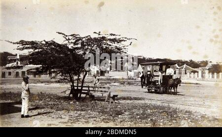 Halte van de paardentram tussen de stadsdelen Scharloo en Piermaai (Robert Soublette). Stockfoto