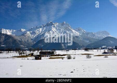 Österreich, winterliche Landschaft mit Hochkönig-Range Stockfoto