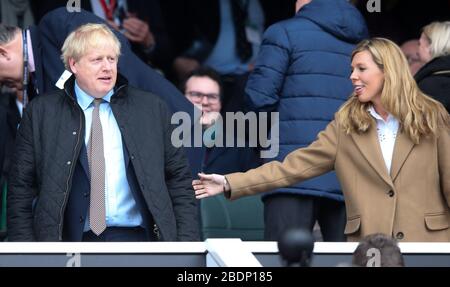 Boris Johnson Premierminister & Freundin / Verlobte Carrie Symonds Stockfoto