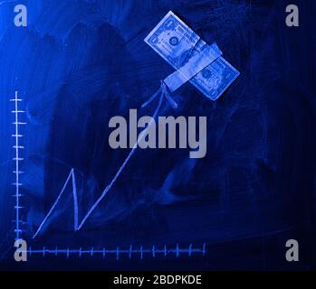 Auf dem Schwarzen Brett gezeichnete Wachstumskarte des Dollars. Investitionskonzepte und Interessen Unternehmenswachstum. Steigende Grafik aus Dollars. Stockfoto