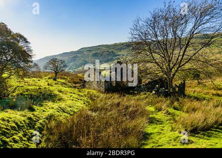 Hellot Scales Barn, zwischen Leck Beck und Ease Gill, im Yorkshire Dales National Park Stockfoto