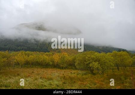 Herbstlandschaft um Balquhidder und loch Voil Trossachs stirling Stockfoto