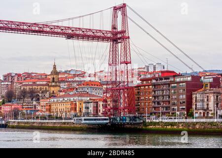 Puente Colgante de Bizkaia con Portugalete al fondo. Bizkaia. País Vasco. España Stockfoto