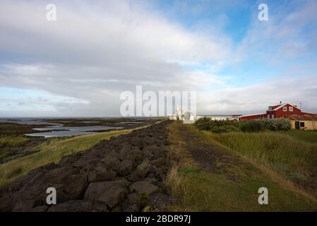 Das Fischerdorf Stokkseyri an der Südküste Islands Stockfoto