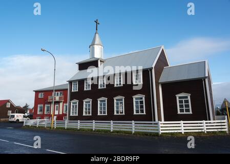 Das Fischerdorf Eyrarbakki an der Südküste Islands Stockfoto