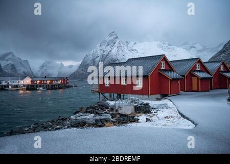 Schöne Winterlandschaft auf den Lofoten Inseln, Norwegen Stockfoto