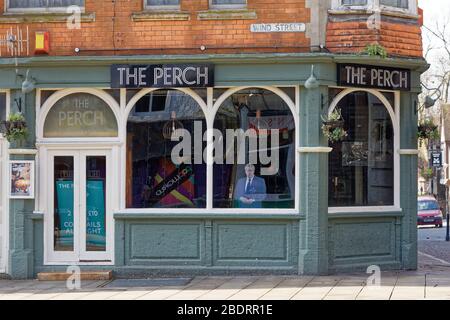 Im Bild: Ein Boris Johnson Ausschnitt in der Barbar in der Wind Street, Swansea, Wales, Großbritannien. Dienstag 24 März 2020 Re: Covid-19 Coronavirus Pandemie, UK Stockfoto