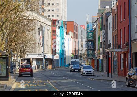 Bild: High Street in Swansea, Wales, UK. Dienstag 24 März 2020 Re: Covid-19 Coronavirus Pandemie, UK. Stockfoto