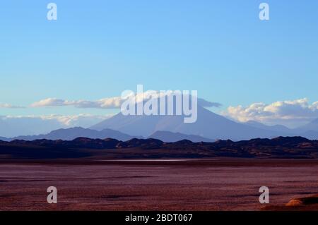 Schöne Landschaft Ankunft in Tolar Grande, Salta, Argentinien Stockfoto