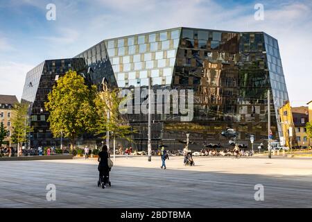 Universitätsbibliothek Freiburg, Neubau, am Platz der UniversitŠt, Freiburg im Breisgau, Deutschland, Stockfoto