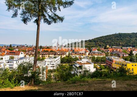 Blick von der Wasserschlšssle, Wasserreservoir über Freiburg, zur Stadt Freiburg im Breisgau, Deutschland, Stockfoto