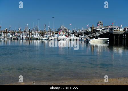 Macmillan Pier im Provincetown Hafen im Sommer, am Cape Cod Stockfoto