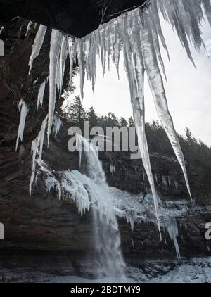 Kaaterskill Falls, New Yorks höchste Wasserfälle im Winter Stockfoto