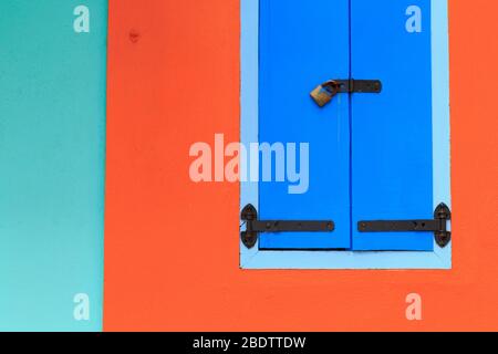 Fensterläden im historischen Redcliffe Quay District, St. John's, Antigua Island, Antigua & Barbuda, Karibik Stockfoto