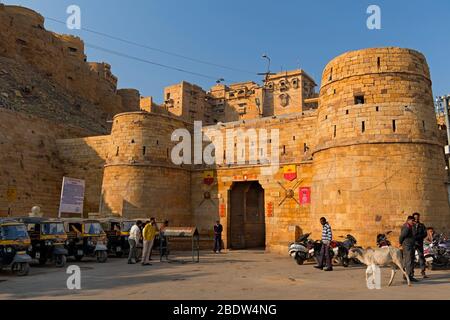 Akhai Pol First Gate Haupteingang Jaisalmer Fort Rajasthan Indien Stockfoto