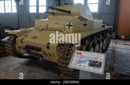 23. März 2019 Region Moskau, Russland. Deutscher leichter Panzer des Zweiten Weltkriegs PzKpfw II im Zentralen Museum für Panzerwaffen und Ausrüstung in Kubinka. Stockfoto