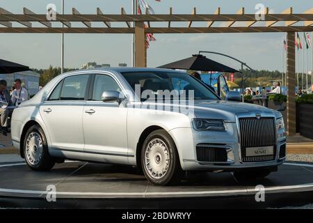 August 2019. Zhukovsky, Russland. Russischer Exekutivwagen Aurus Senat auf dem Internationalen Luftfahrt- und Raumfahrtsalon MAKS 2019. Stockfoto