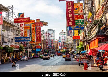 Straßenmarkt von Chinatown in Bangkok, Thailand. Stockfoto