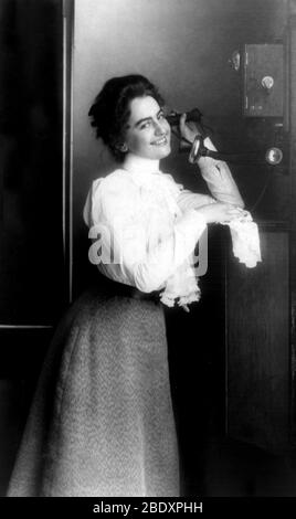 Zeit für ein wenig Klatschen, 1900 Stockfoto