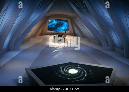 Carl Sagan am Set von "Kosmos" Stockfoto